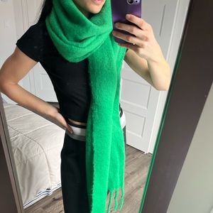 Thick Scarf
